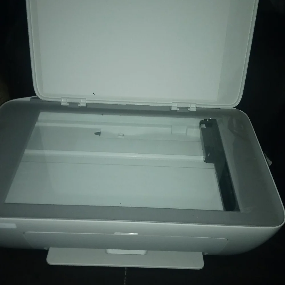 HP PRINTER, WIFI,HD , COLOR, INKJET,  AND MORE FOR CLOTHING, LABELS, POSTERS,ETC